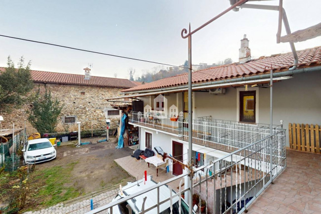 Casa semindipendente in vendita a Valperga