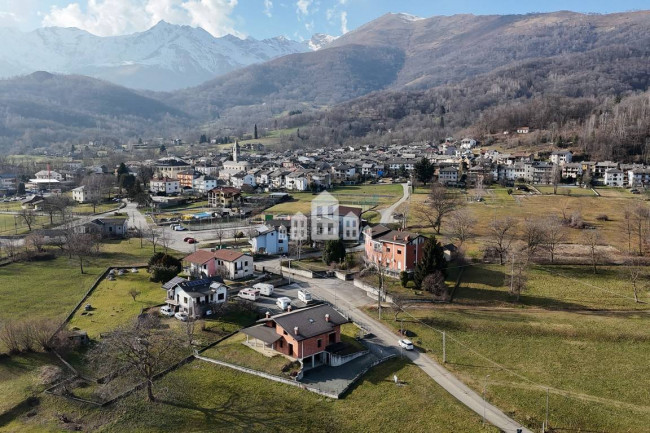 Appartamento in vendita a Rueglio