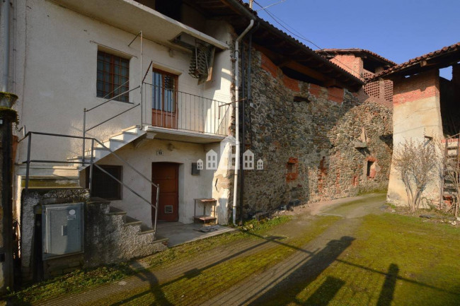 Casa semindipendente in vendita a Colleretto Giacosa