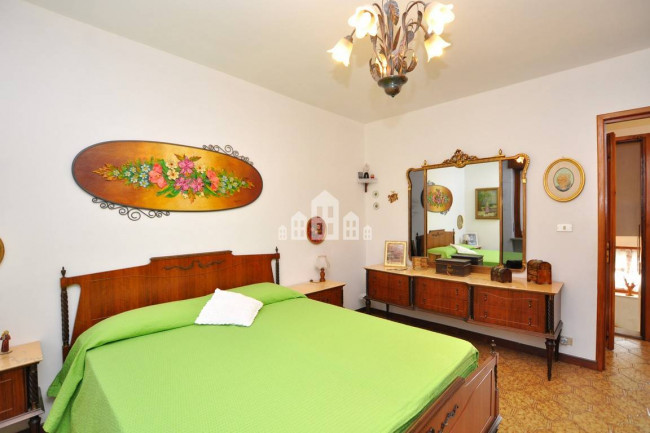 Casa indipendente in vendita a Alpette