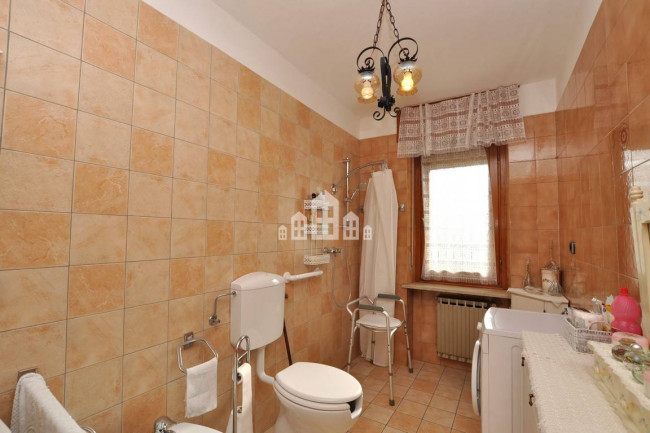 Casa indipendente in vendita a Alpette