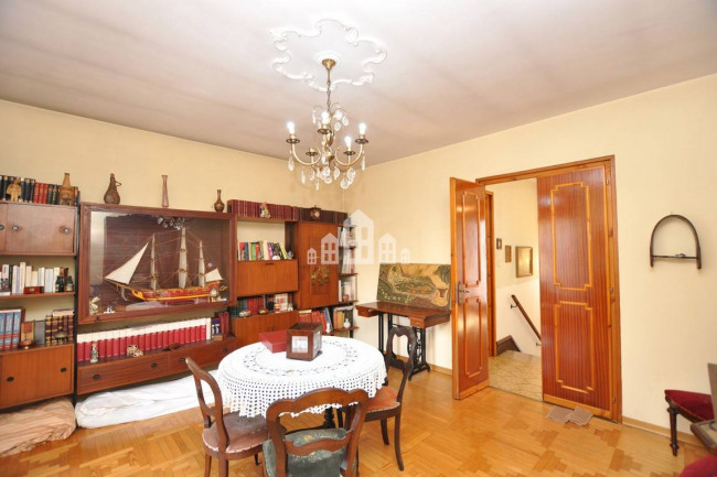 Casa indipendente in vendita a Alpette