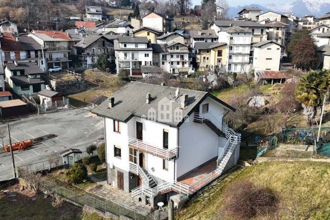 Casa indipendente in vendita a Alpette