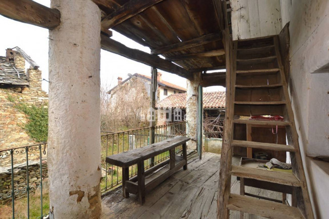 Casa semindipendente in vendita a Canischio