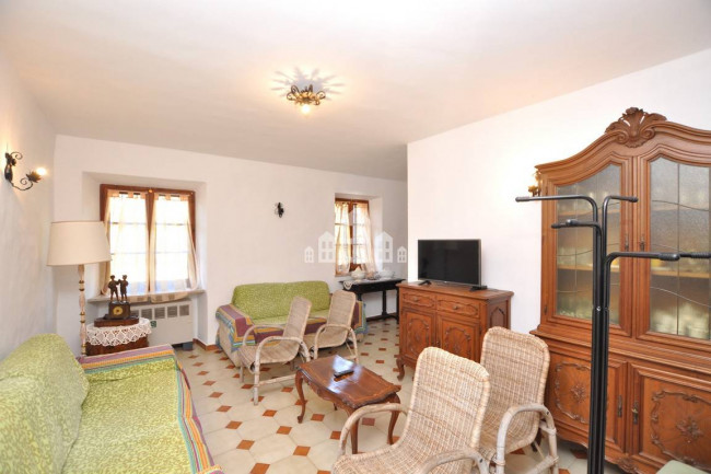 Casale in vendita a Cuorgnè