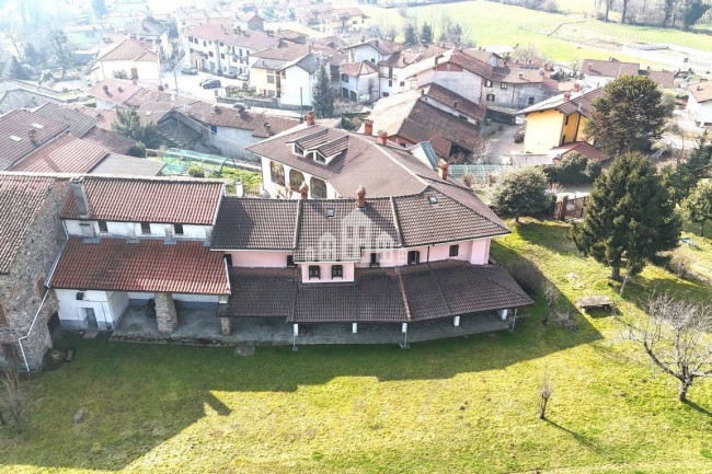 Casale in vendita a Cuorgnè