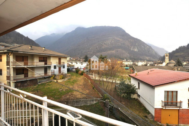 Appartamento in vendita a Sparone