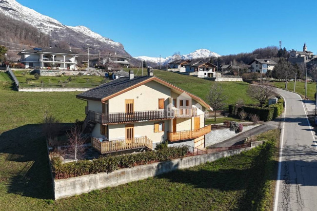 Appartamento in vendita a Brosso
