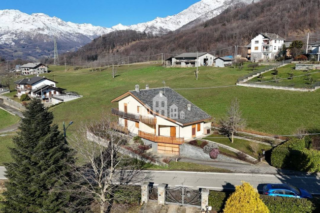 Appartamento in vendita a Brosso