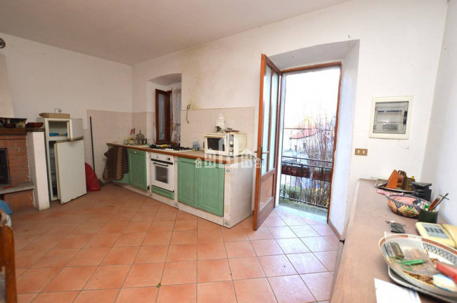 Casa semindipendente in vendita a Brosso