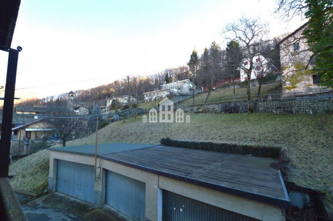 Casa semindipendente in vendita a Brosso