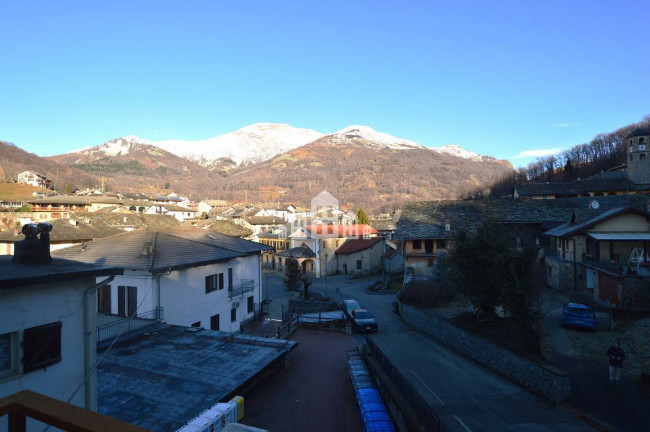 Casa semindipendente in vendita a Brosso