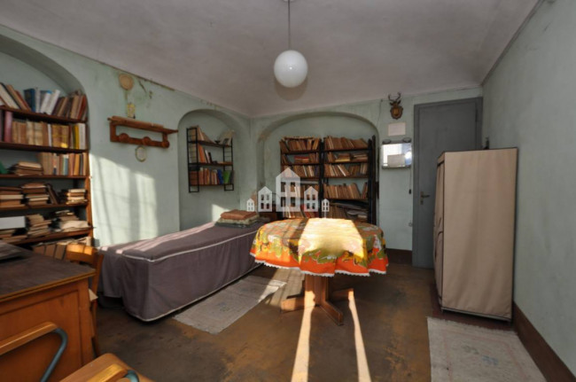 Half-duplex for sale in Ciconio