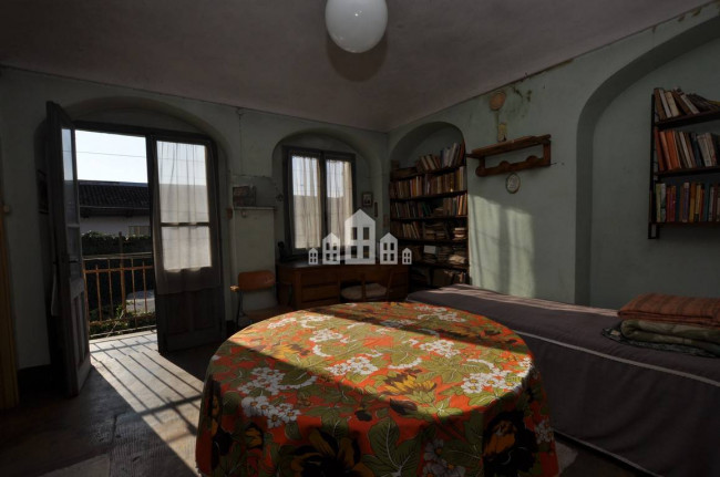 Half-duplex for sale in Ciconio