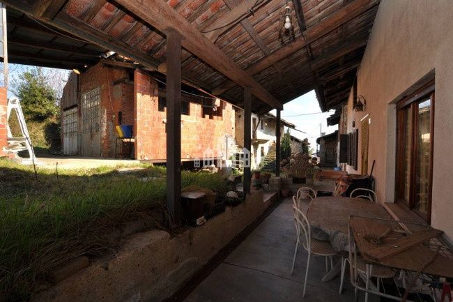 Casa semindipendente in vendita a Cuorgnè