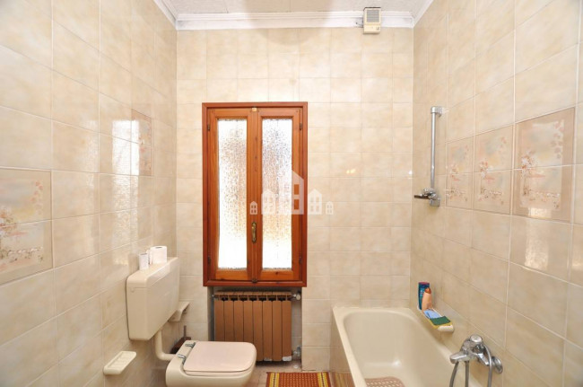 Casa semindipendente in vendita a Cuorgnè
