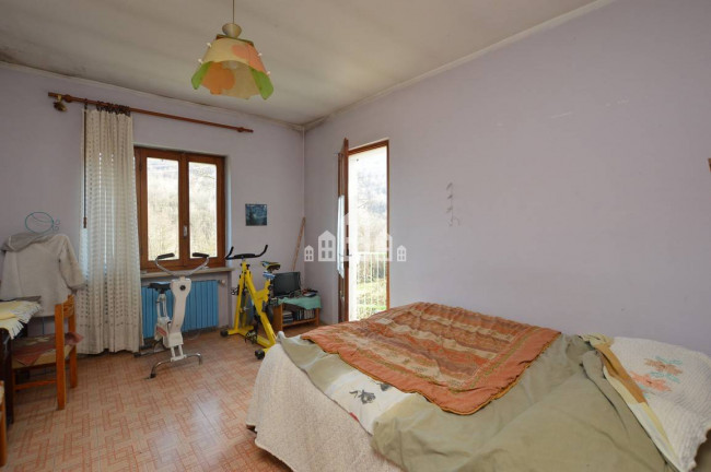 Casa indipendente in vendita a Val di Chy