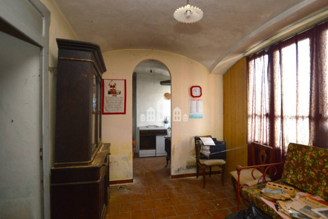 Casa semindipendente in vendita a Val di Chy