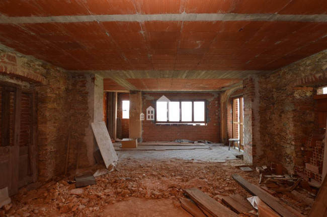 Casa semindipendente in vendita a Val di Chy