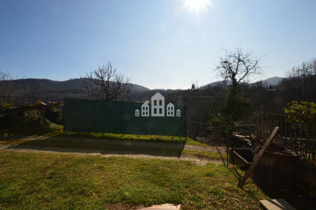 Casa semindipendente in vendita a San Colombano Belmonte