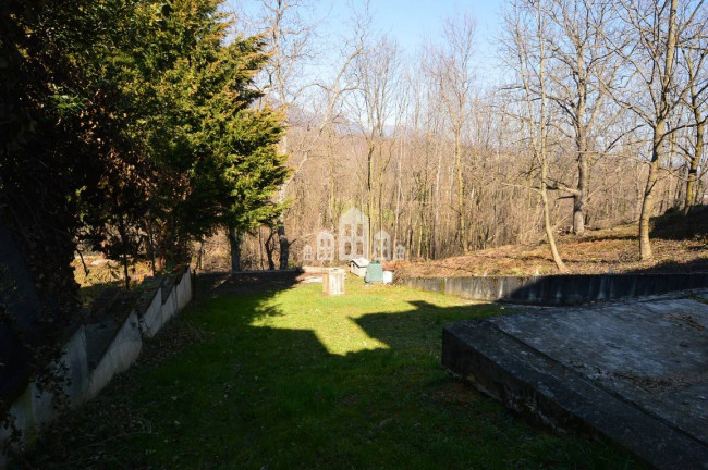 Casa semindipendente in vendita a San Colombano Belmonte