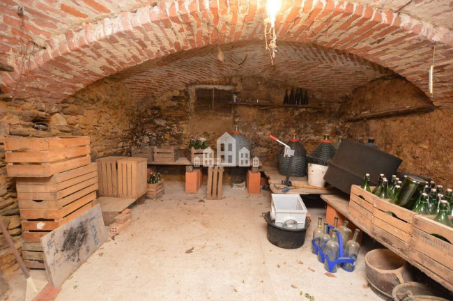 Casa semindipendente in vendita a San Colombano Belmonte