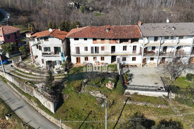 Casa semindipendente in vendita a San Colombano Belmonte