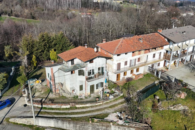 Casa semindipendente in vendita a San Colombano Belmonte