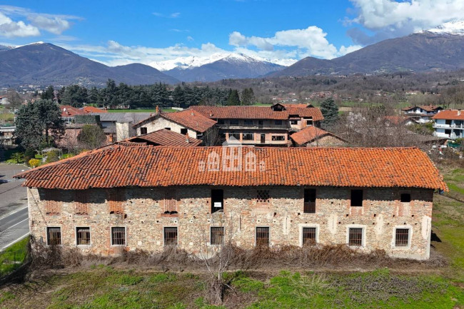 Casa indipendente in vendita a Castellamonte