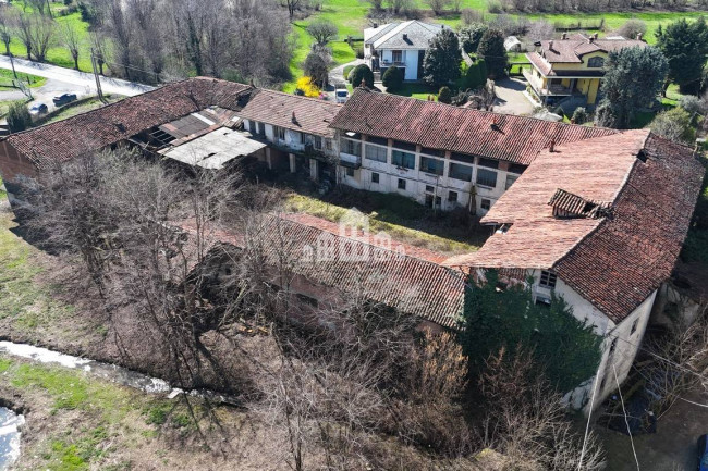 Casa indipendente in vendita a Castellamonte