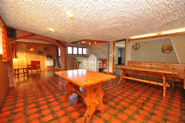 Villa in vendita a Feletto