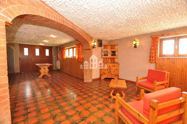 Villa in vendita a Feletto
