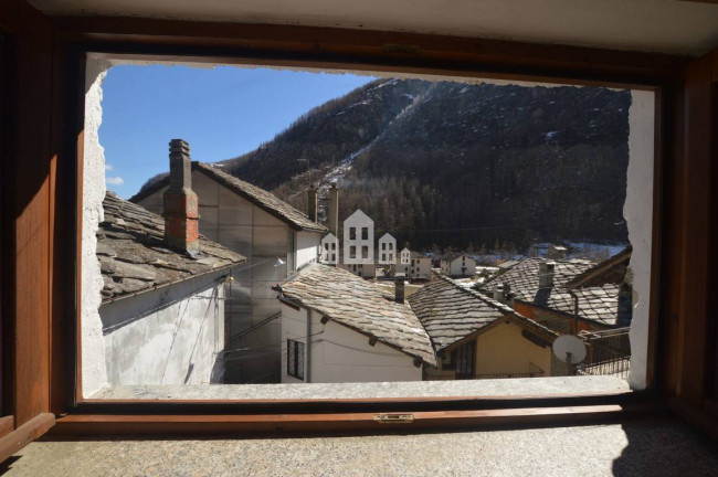 Casa indipendente in vendita a Noasca