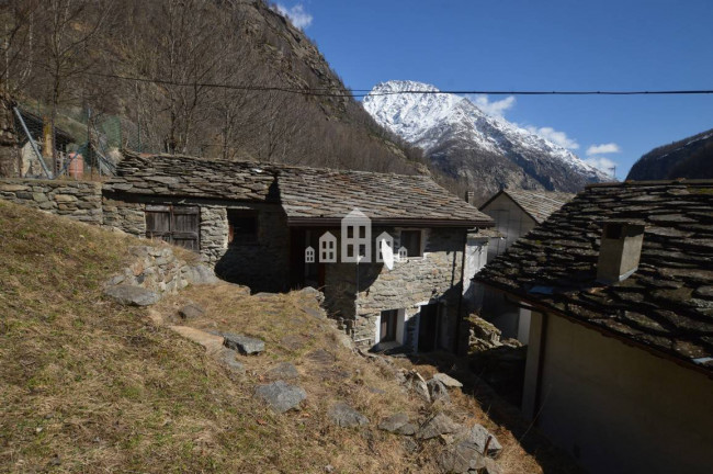 Casa indipendente in vendita a Noasca