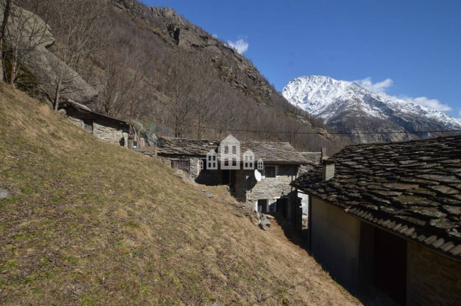 Casa indipendente in vendita a Noasca