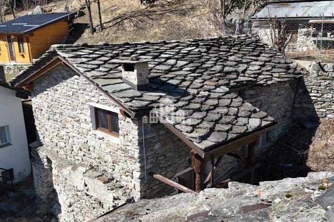 Casa indipendente in vendita a Noasca