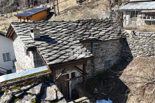 Casa indipendente in vendita a Noasca
