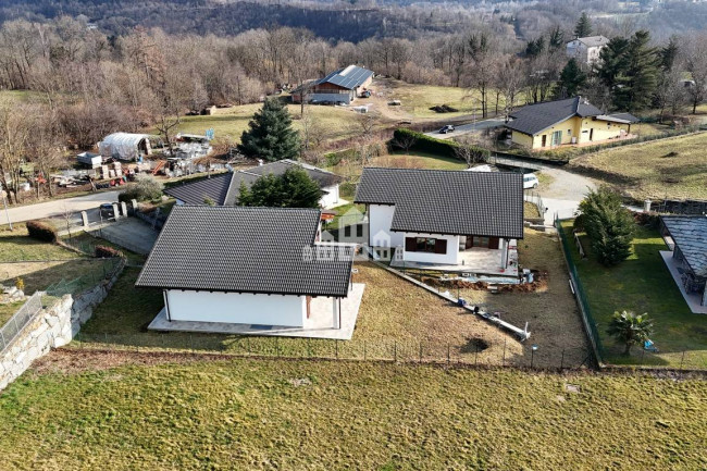 Villa in vendita a Rueglio