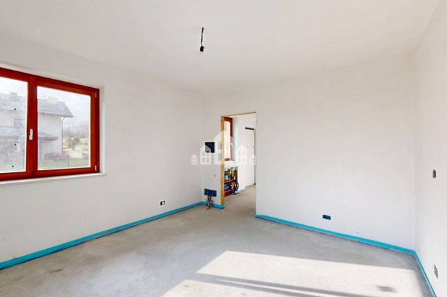 Villa in vendita a Rueglio