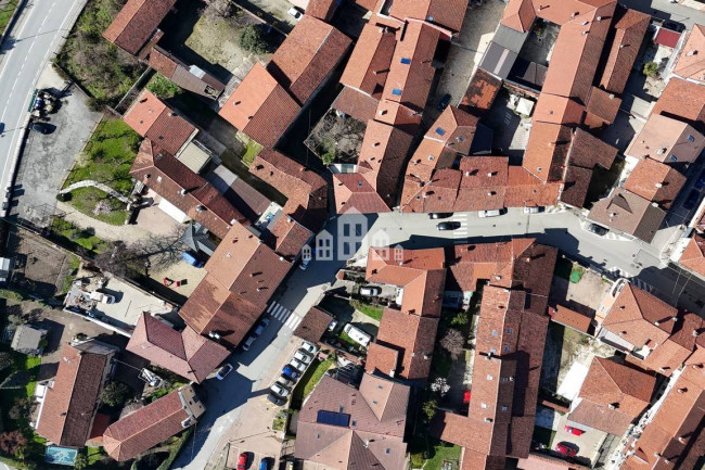 Casa semindipendente in vendita a San Benigno Canavese