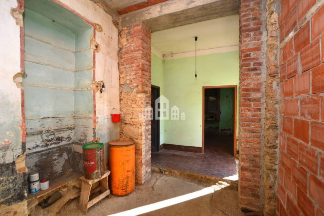 Casa semindipendente in vendita a Val di Chy