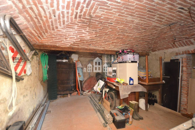 Casa semindipendente in vendita a Val di Chy