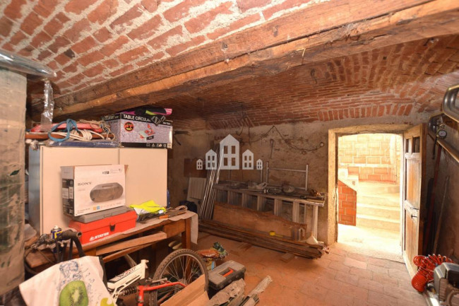 Casa semindipendente in vendita a Val di Chy