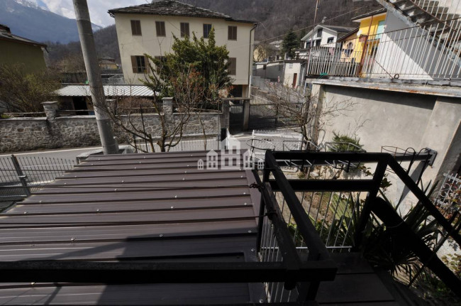 Casa indipendente in vendita a Sparone