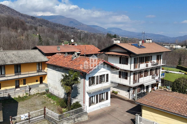 Casa semindipendente in vendita a San Colombano Belmonte