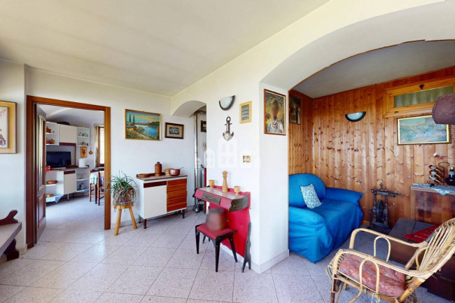 Casale in vendita a Valchiusa
