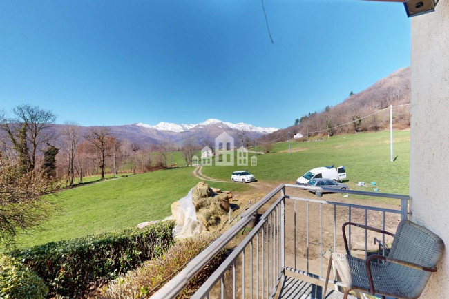 Casale in vendita a Valchiusa
