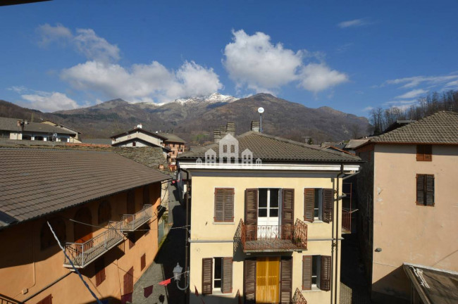 Bifamiliare in vendita a Brosso