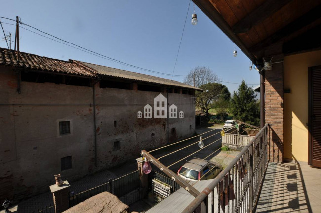 Casa semindipendente in vendita a Favria