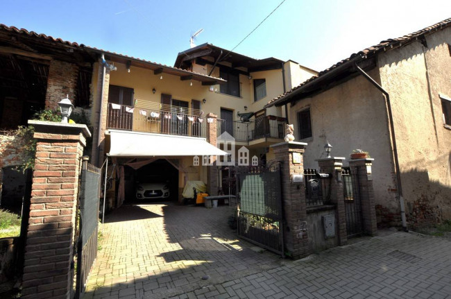 Casa semindipendente in vendita a Favria